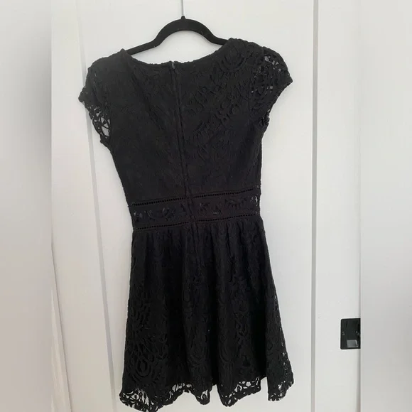 Black Lace Dress - Picture 2 of 2